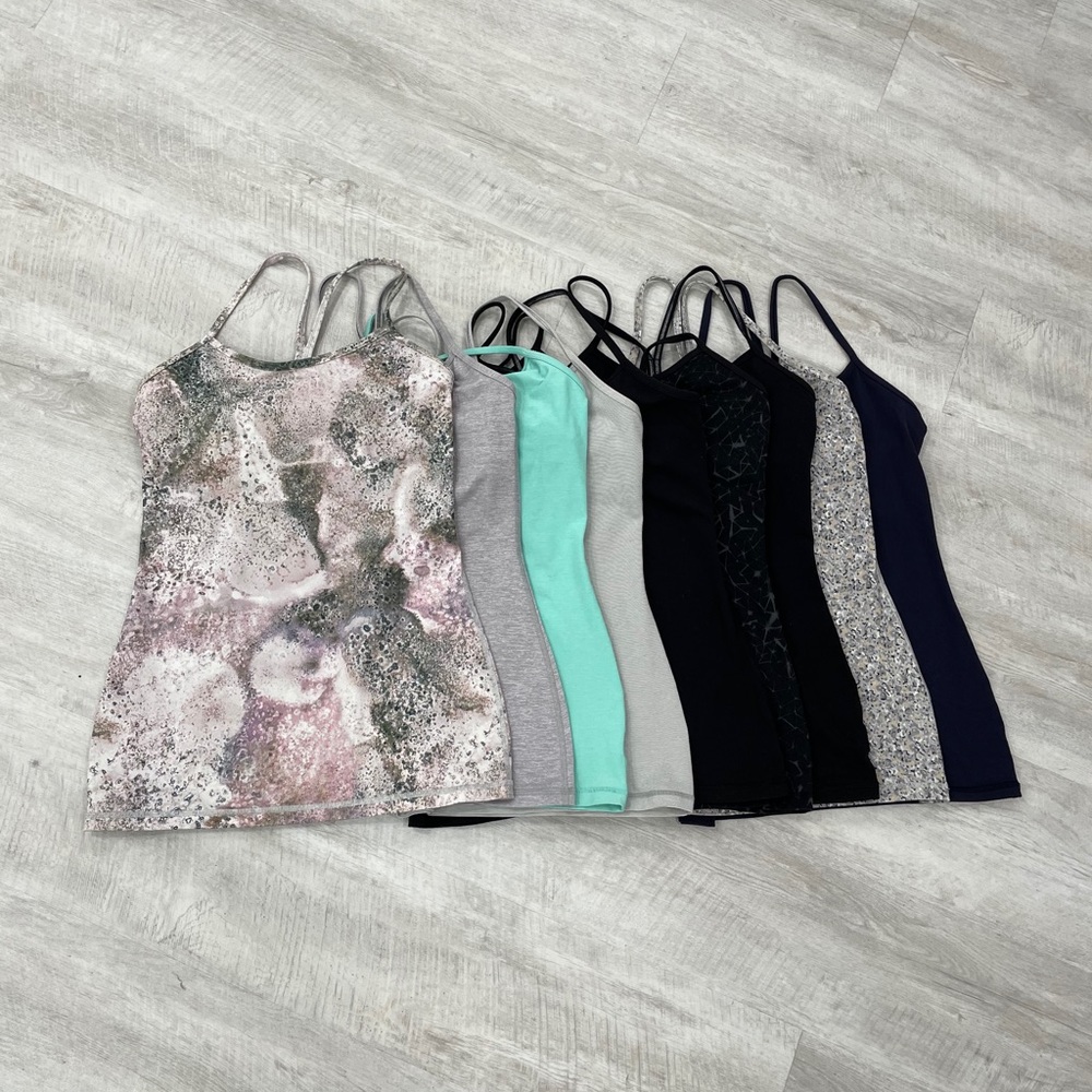 9 Power Y Tanks Lululemon Size 6